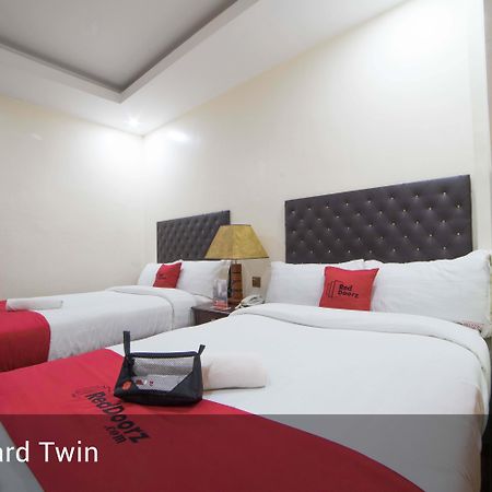Reddoorz Plus @ Balibago Angeles City Bagian luar foto
