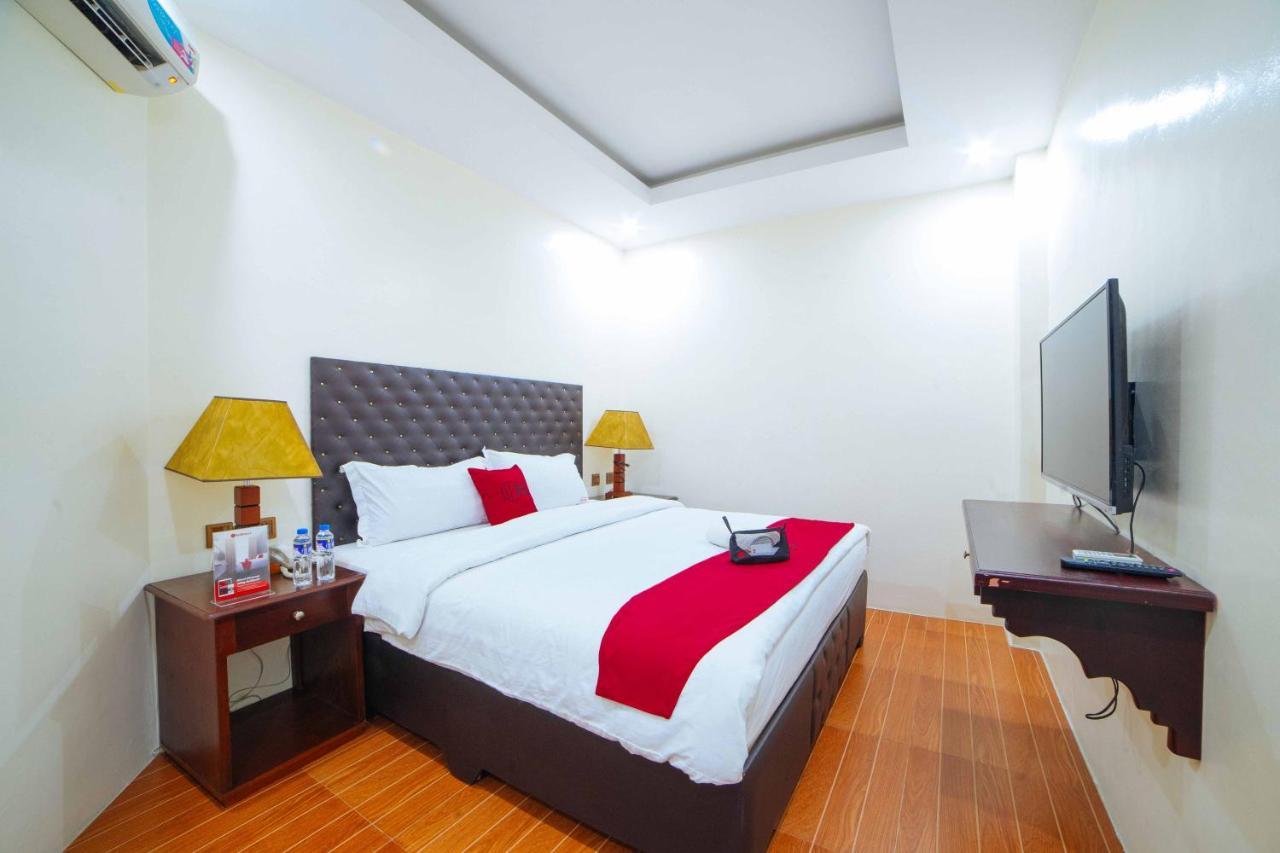 Reddoorz Plus @ Balibago Angeles City Bagian luar foto