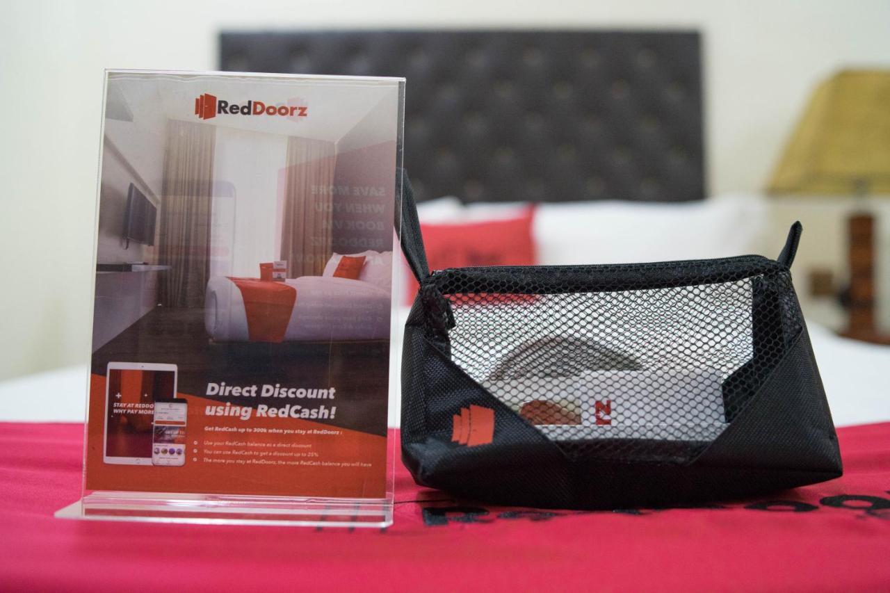 Reddoorz Plus @ Balibago Angeles City Bagian luar foto